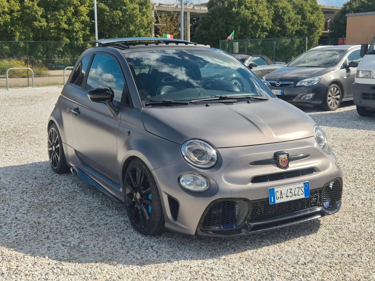 Abarth 595 2020 photo 2