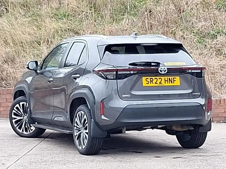 Toyota Yaris Cross 2022 photo 2