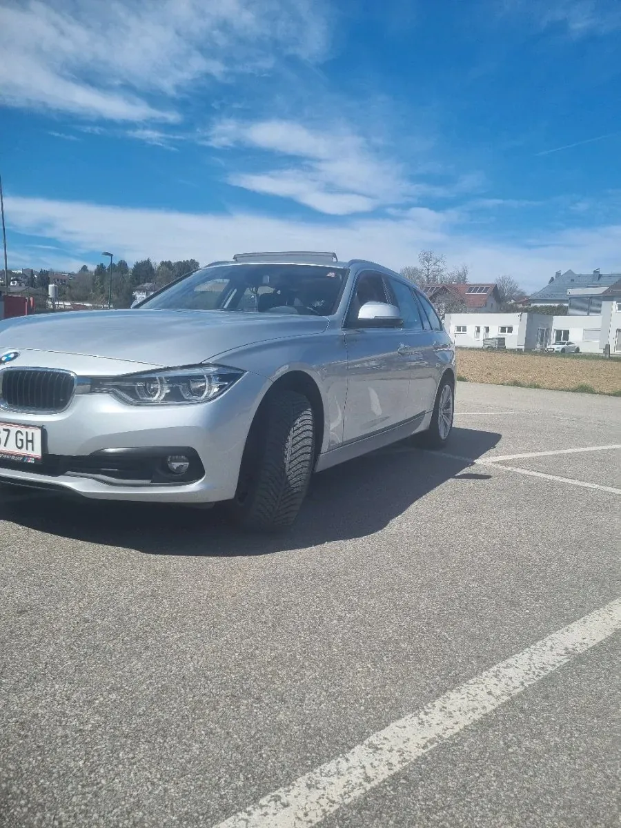BMW 3 Series 2017 photo 3