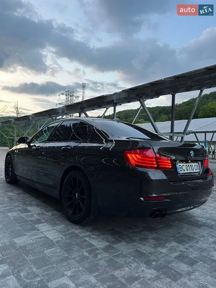 BMW 5 Series 2016 photo 5