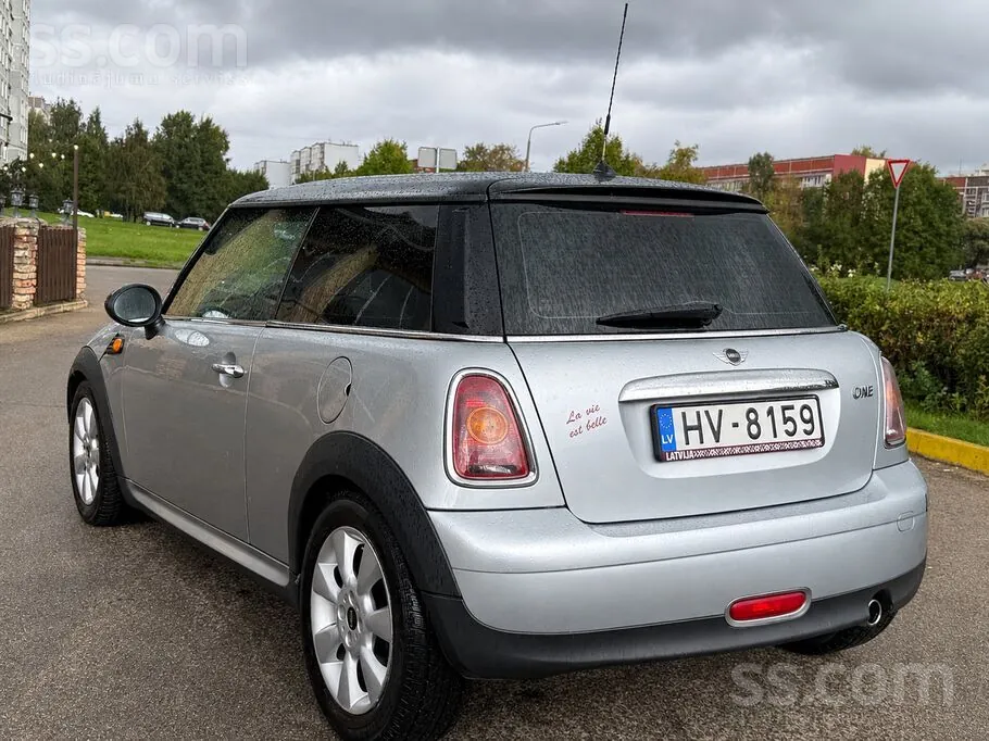 Mini One 2007 photo 4