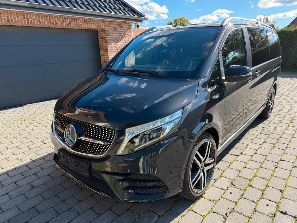 Mercedes-Benz V250