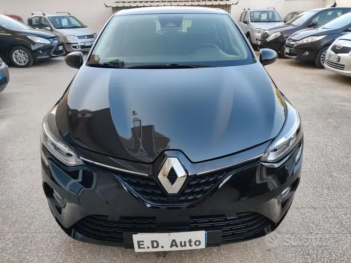 Renault Clio 2020 photo 2