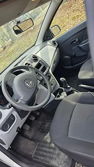 Dacia Sandero 2015 photo 4