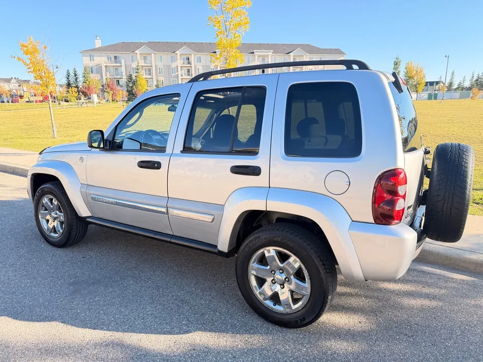 Jeep Liberty 2007 photo 3