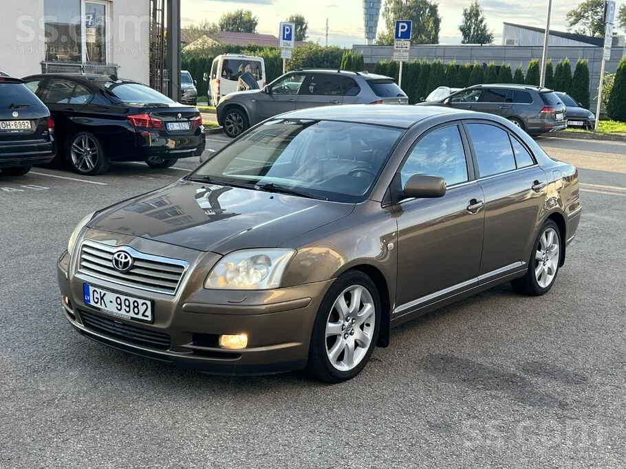 Toyota Avensis 2005 photo 3