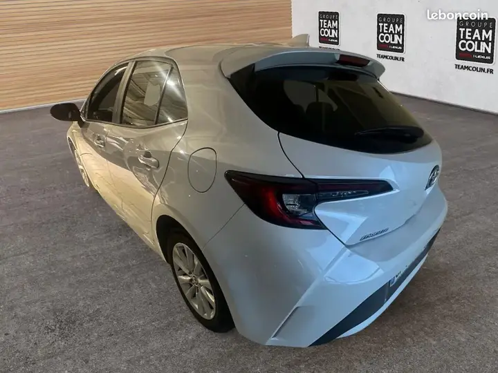 Toyota Corolla 2023 photo 3