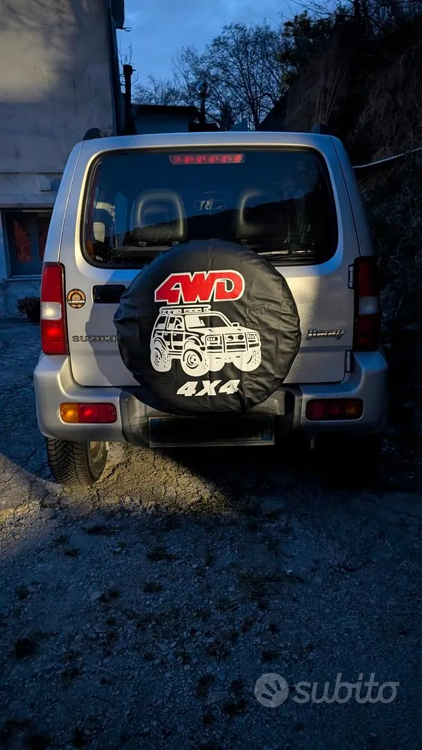 Suzuki Jimny 2005 photo 5