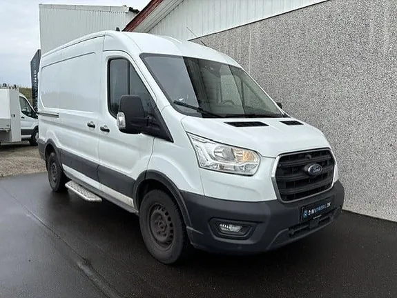 Ford Transit 350 L2 Van