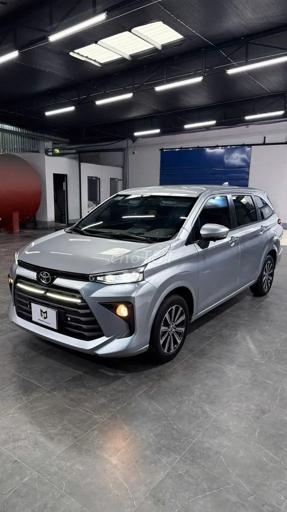 Toyota Avanza Premio