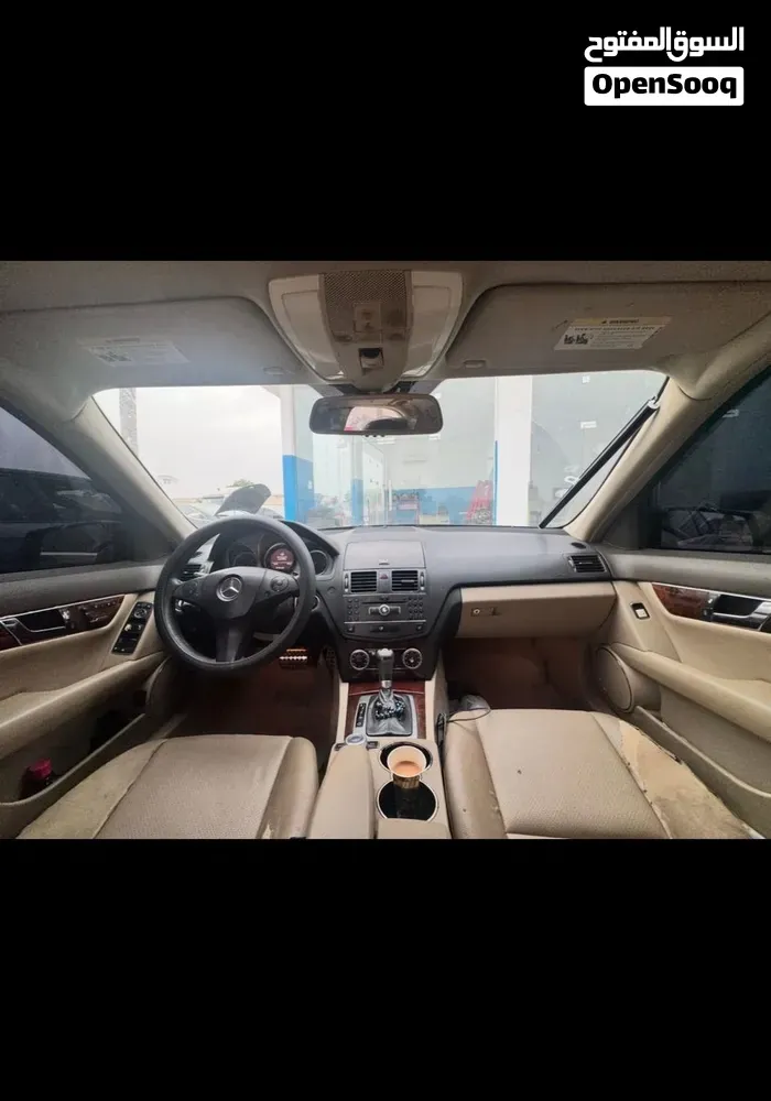 Mercedes-Benz C300 2011 photo 2