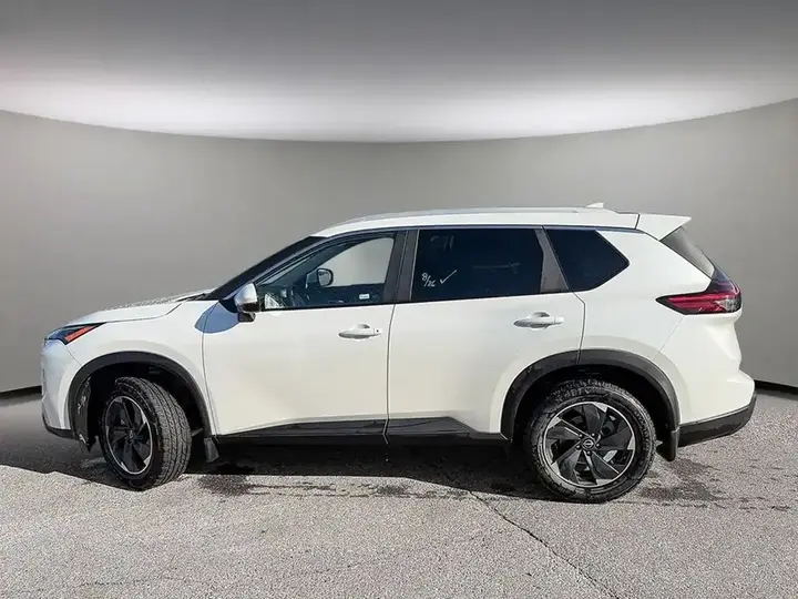 Nissan Rogue 2026 photo 3