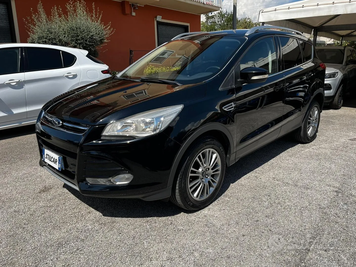 Ford Kuga 2013 photo 2