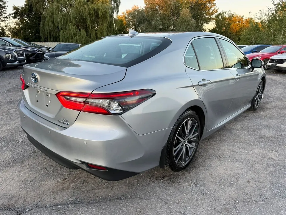 Toyota Camry 2024 photo 4