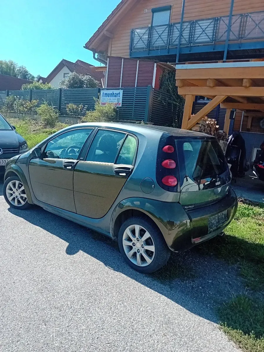 Smart Forfour 2005 photo 2