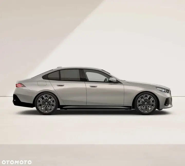 BMW 5 Series 2026 photo 5