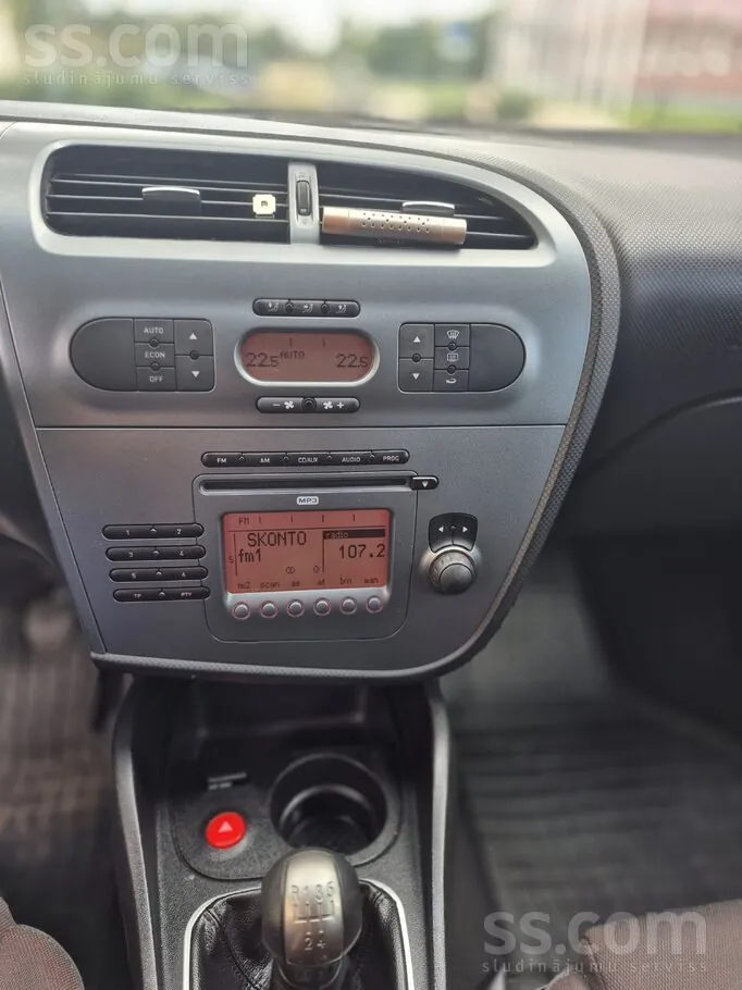 Seat Leon 2007 photo 4