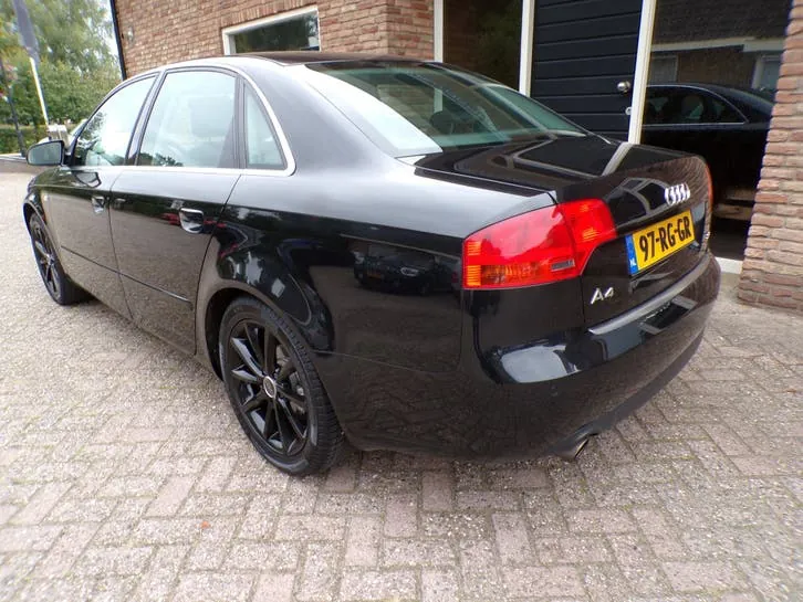 Audi A4 2005 photo 3