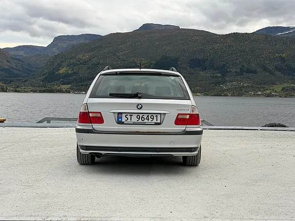 BMW 320I 2003 photo 5