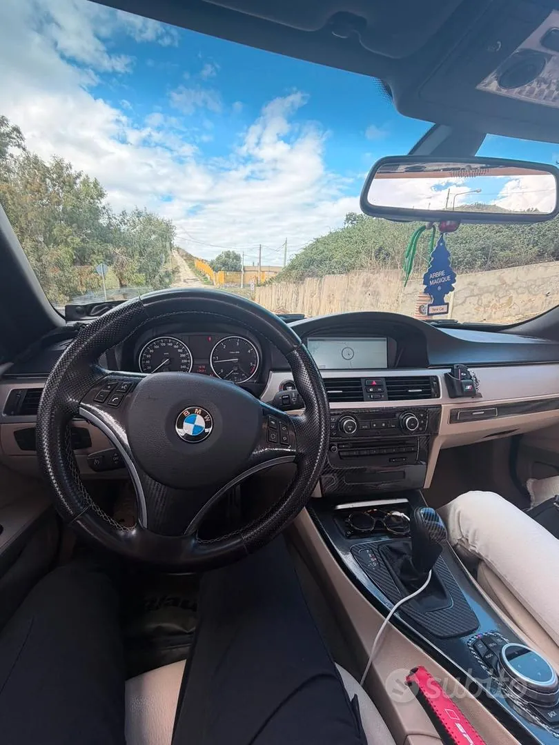 BMW 320D Cabrio 2010 photo 4