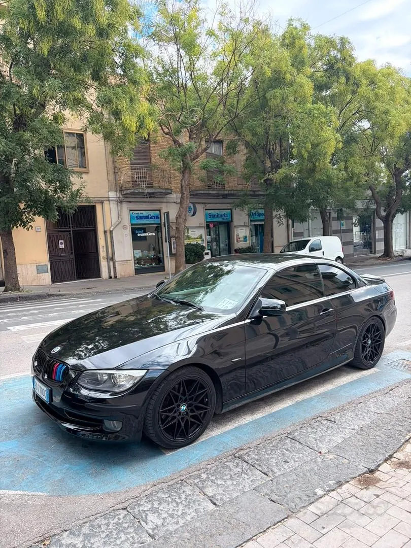 BMW 320D Cabrio 2010 photo 5