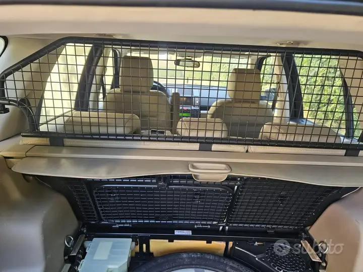Land Rover Freelander 2010 photo 5