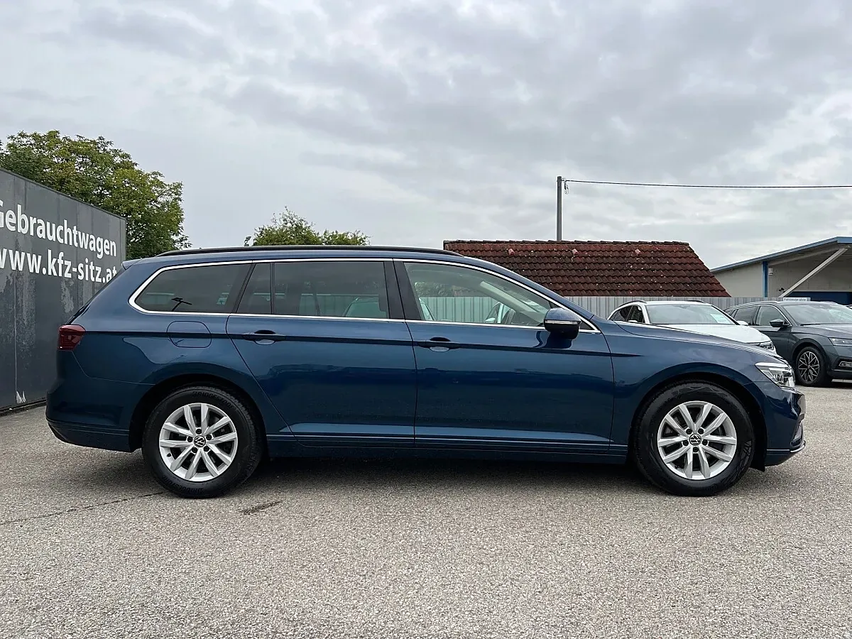 Volkswagen Passat 2024 photo 2