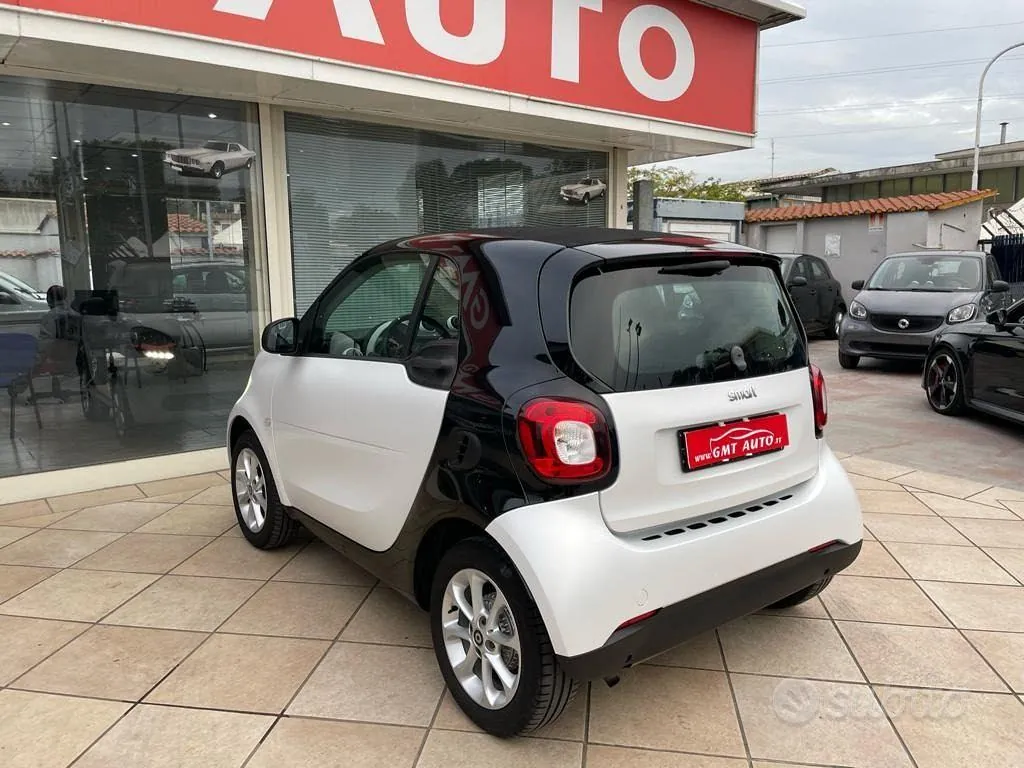 Smart Fortwo 2016 photo 2
