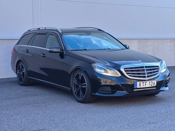 Mercedes-Benz E300 2014 photo 2