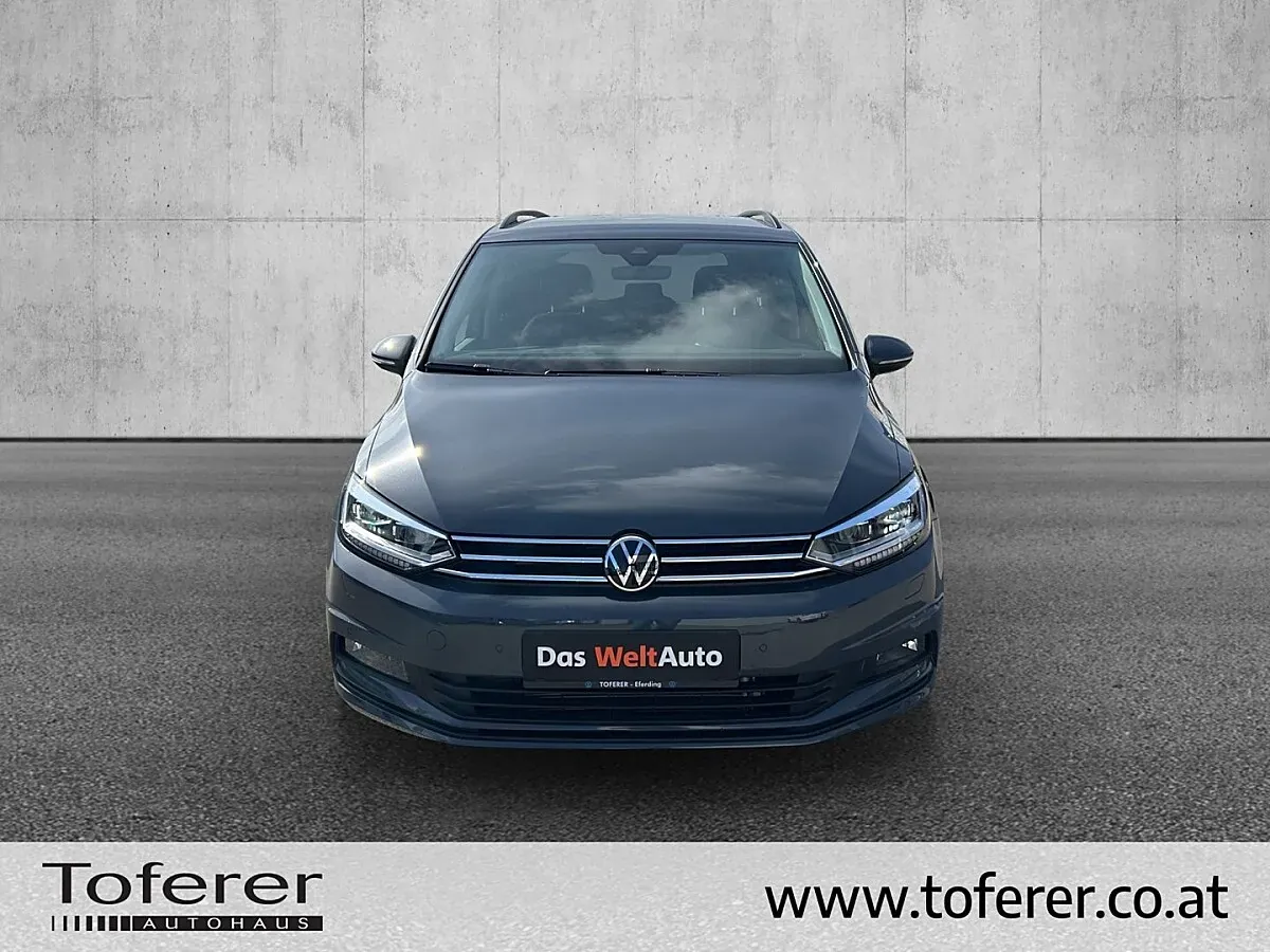 Volkswagen Touran 2026 photo 2