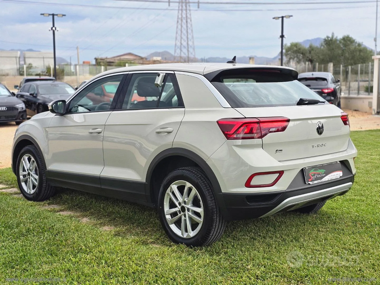 Volkswagen T-Roc 2023 photo 4