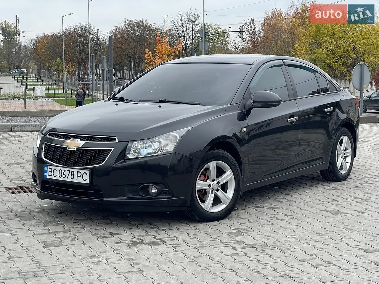 Chevrolet Cruze 2010 photo 2