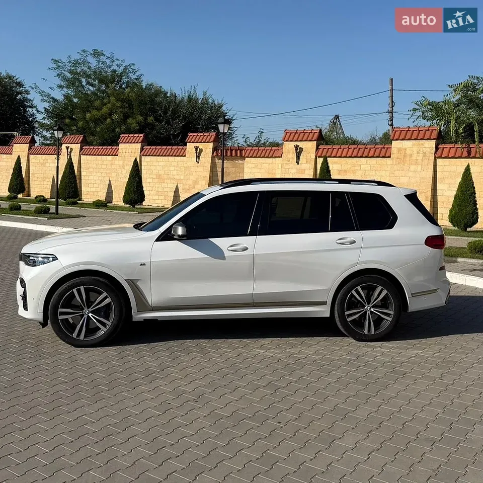 BMW X7 2020 photo 2
