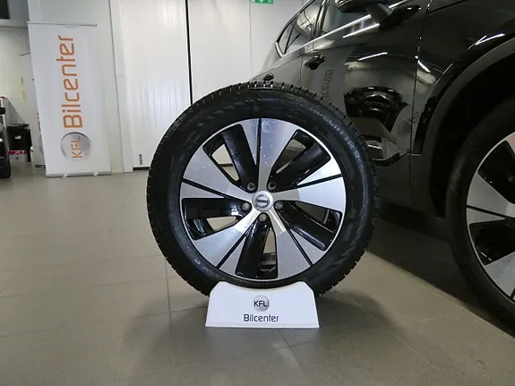 Volvo Xc40 2023 photo 2
