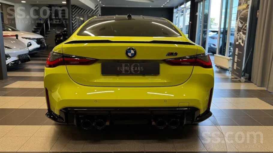 BMW M4 2024 photo 4