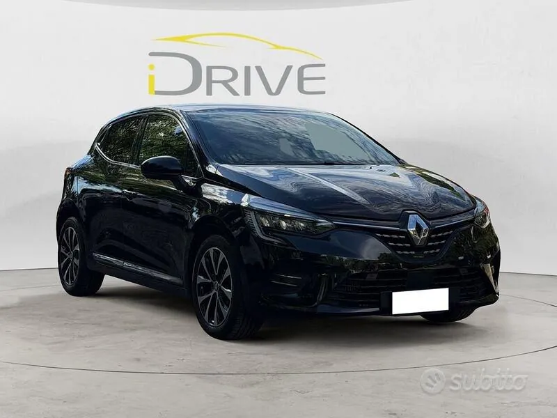 Renault Clio 2023 photo 3