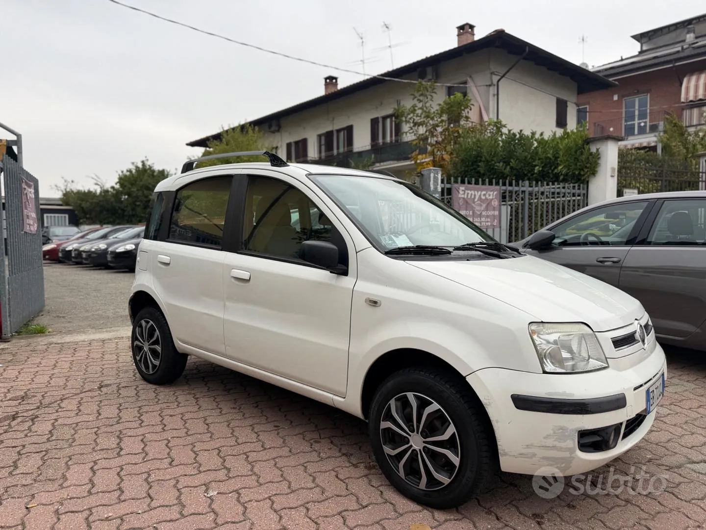 Fiat Panda 2010 photo 2