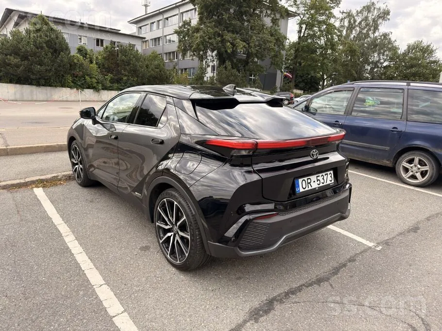 Toyota C-Hr 2024 photo 4