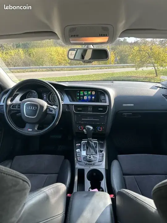 Audi S5 2009 photo 3