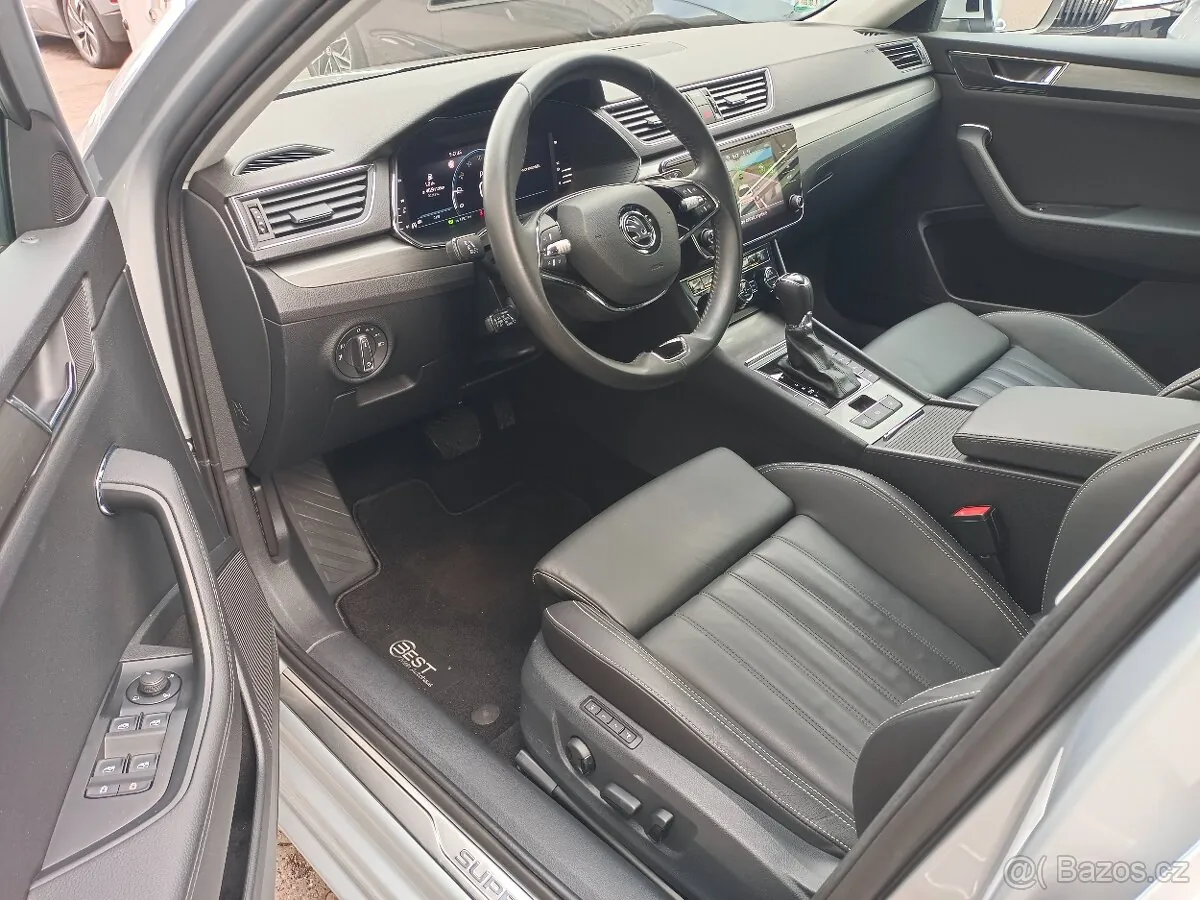 Skoda Superb 2023 photo 5