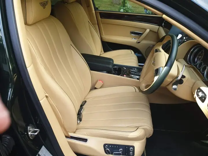Bentley Flying Spur 2017 photo 4