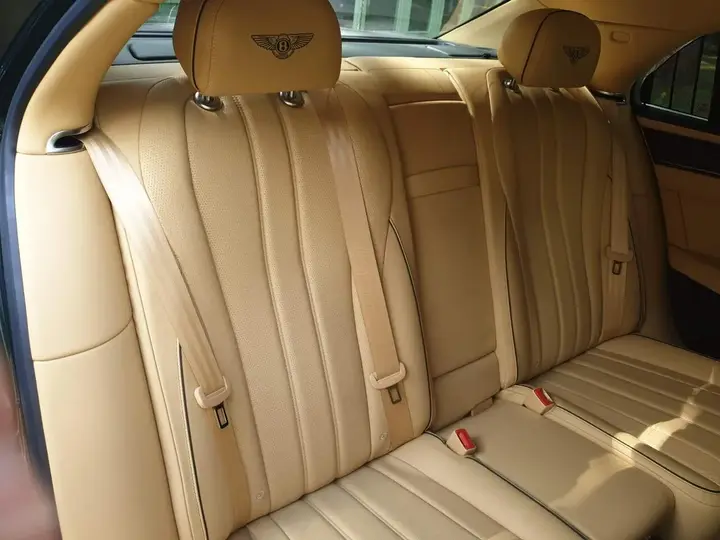 Bentley Flying Spur 2017 photo 2
