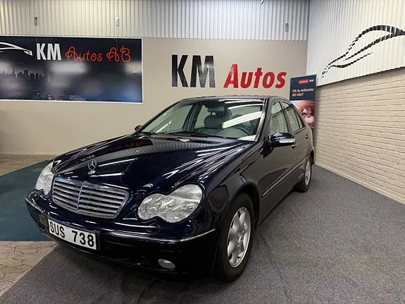 Mercedes-Benz C200