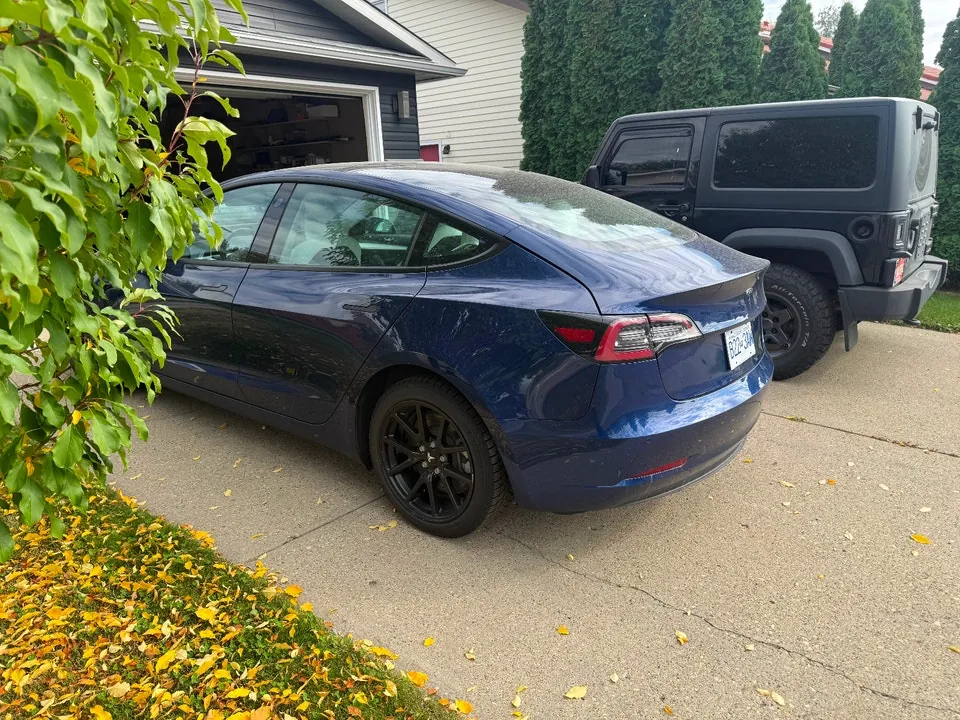 Tesla Model 3 2022 photo 5