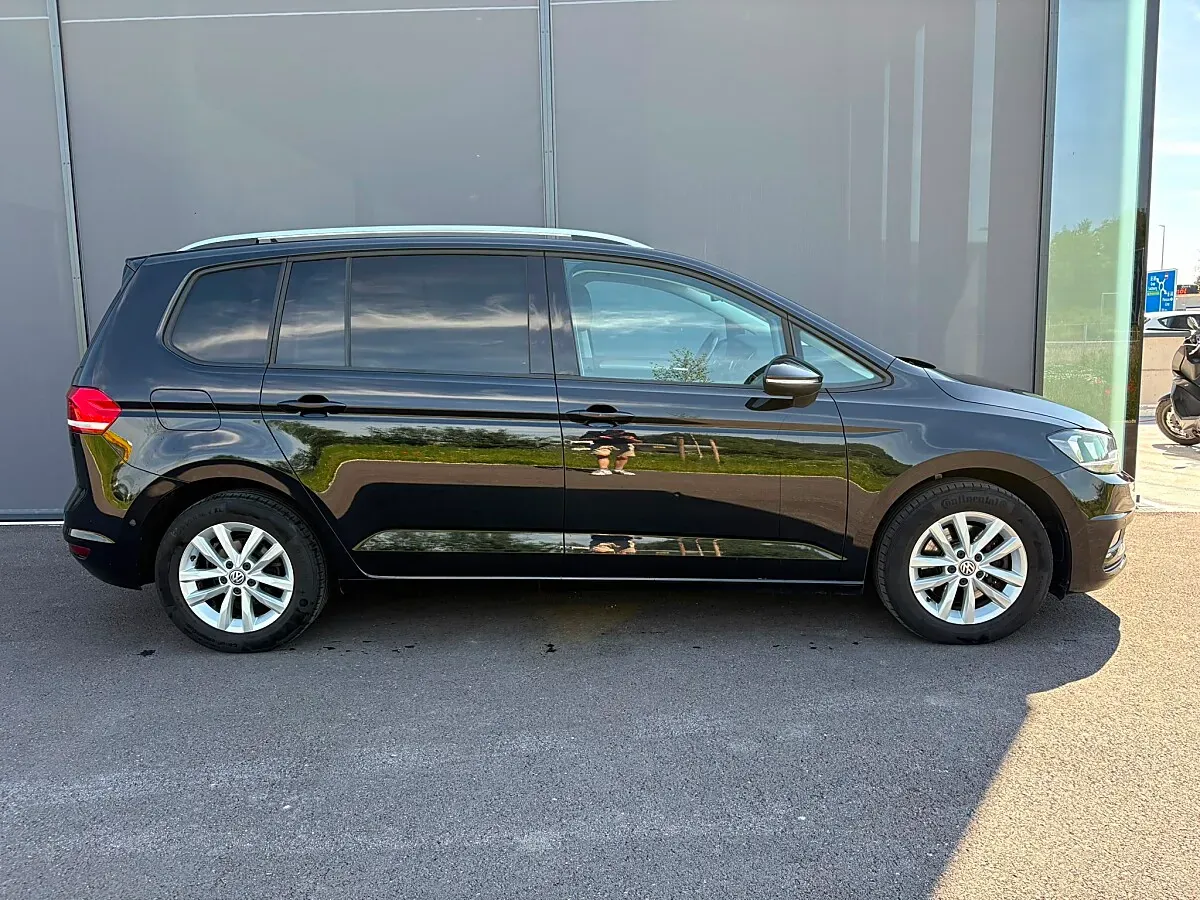 Volkswagen Touran 2015 photo 3