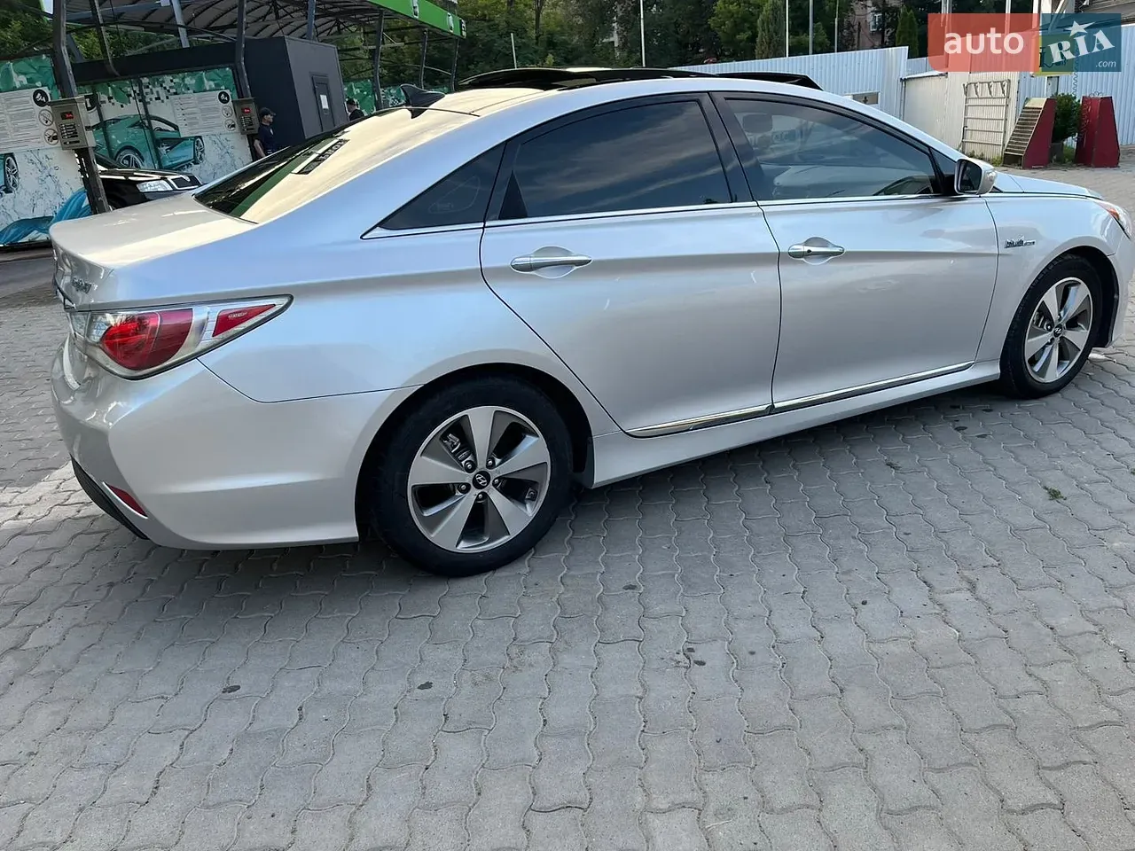 Hyundai Sonata 2011 photo 5