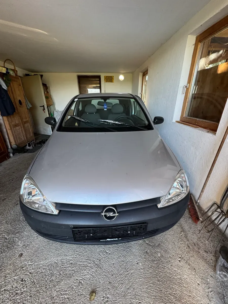 Opel Corsa 2001 photo 2
