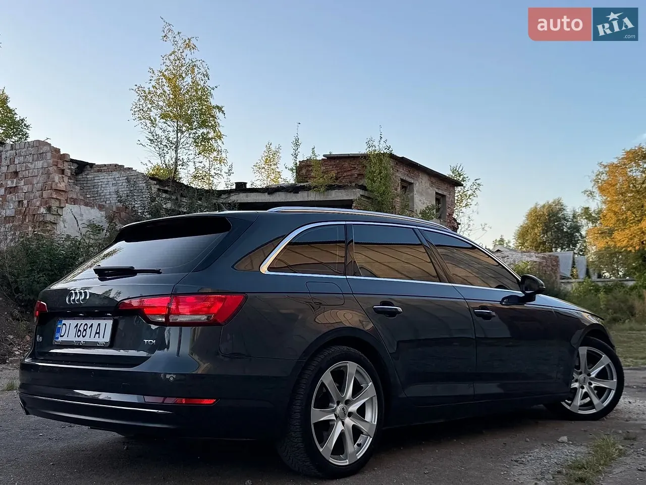 Audi A4 2016 photo 3