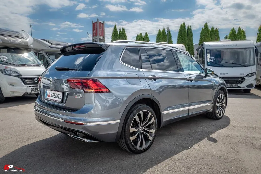 Volkswagen Tiguan 2018 photo 2