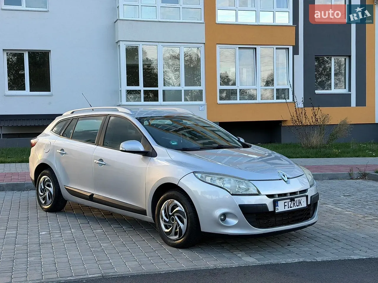 Renault Megane 2010 photo 3